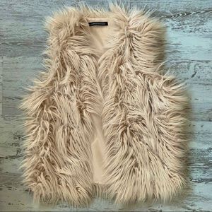 Foreign Exchange Faux Fur Beige Vest